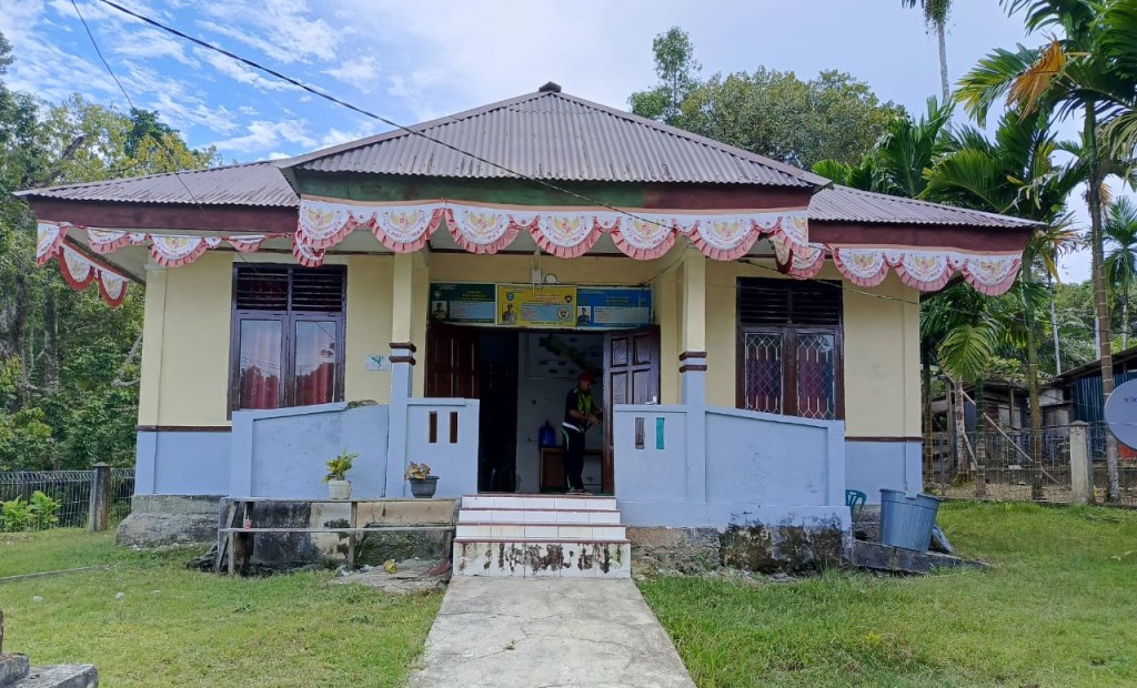 Kantor Desa Lataling
